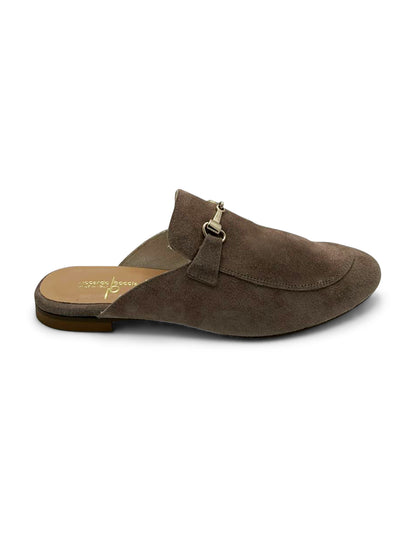Mocassino Sabot in Camoscio Marrone con Dettaglio Metallico