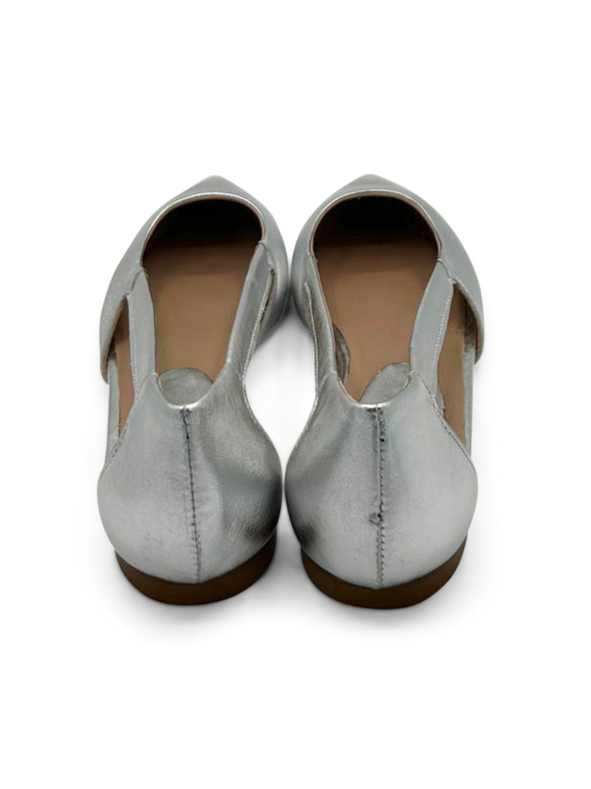 Ballerine a Punta in Pelle Laminato Argento con Tacco Basso