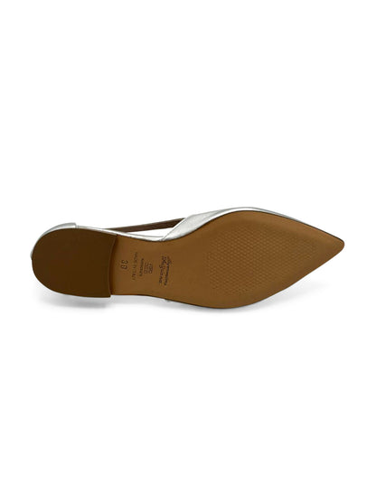 Ballerine a Punta in Pelle Laminato Argento con Tacco Basso