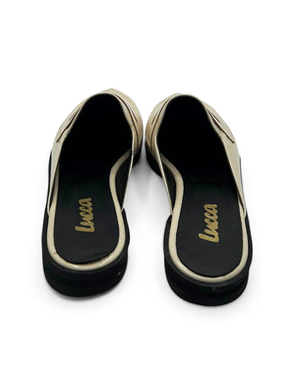 Mule da Donna in Pelle Lucida Beige con Tacco Basso