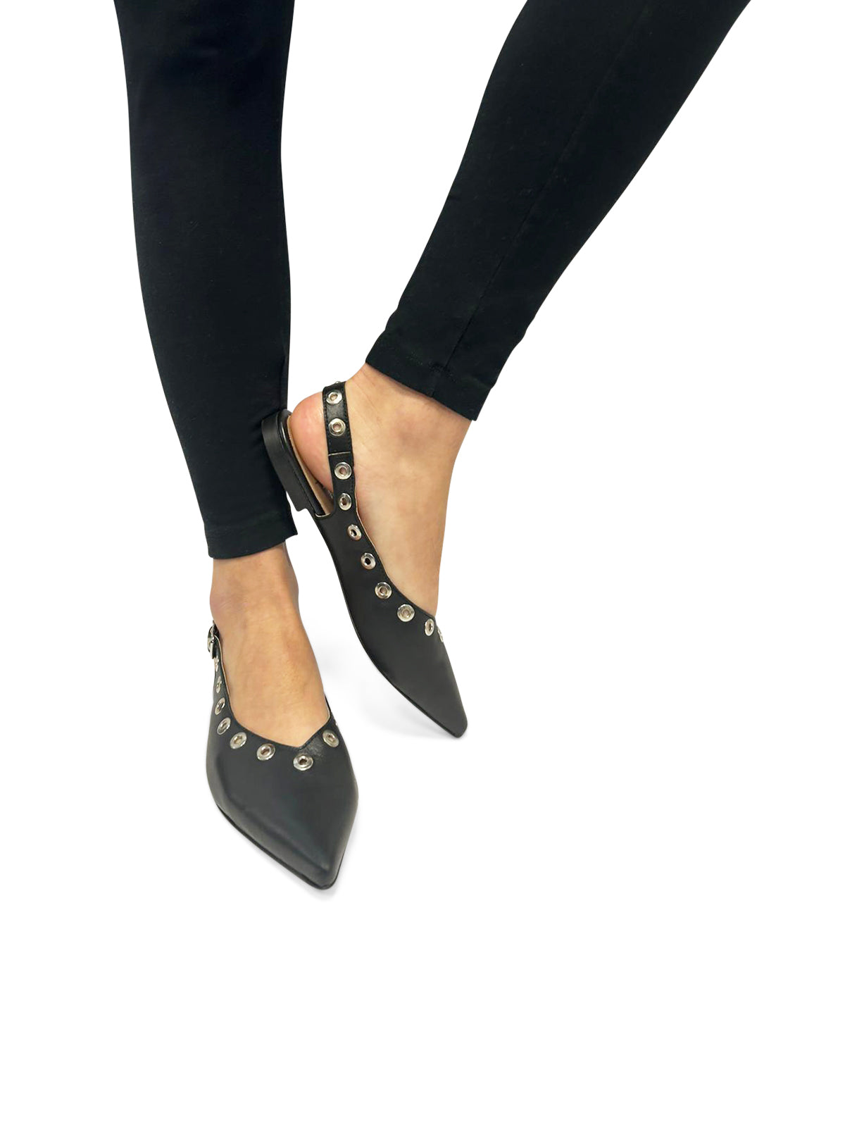 Ballerina Slingback Nera con Tacco Basso e Borchie
